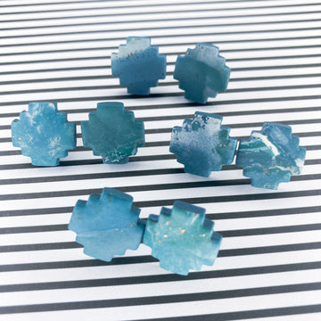 As The Seafoam Glitters – Geo Studs